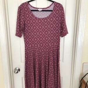 LuLaRoe Nicole Size Large